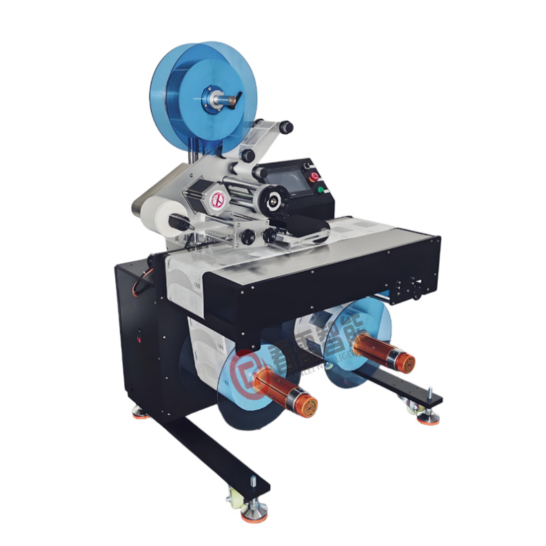 Automatic roll-to-roll labeling machine